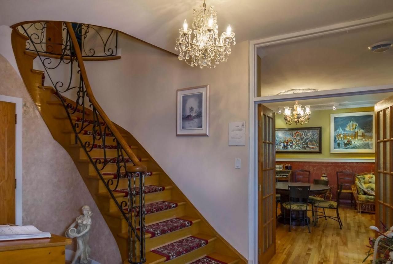 Gite Au P'Tit Manoir B&B Saguenay Exterior foto