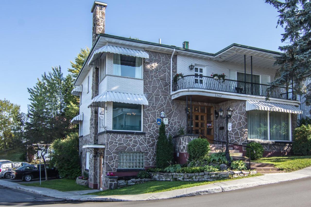 Gite Au P'Tit Manoir B&B Saguenay Exterior foto